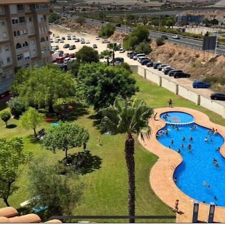 Casa Di Mateo With Garden View And Swimming Pool Lägenhet Torrevieja Exteriör bild